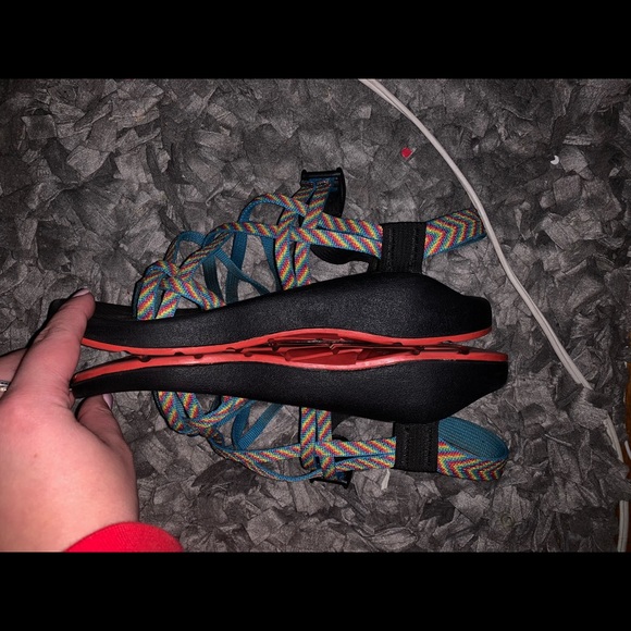 Chacos size 9 - Picture 3 of 4